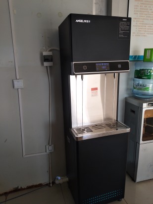 中鐵八局上海局昆明草海隧道項目部直飲水項目