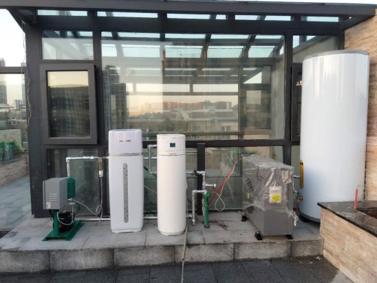 昆明經(jīng)開區(qū)某別墅全屋凈化變頻供水項(xiàng)目