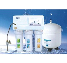 凈水器和瓶裝水用哪個(gè)好